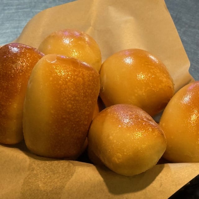 Half dozen Rolls.