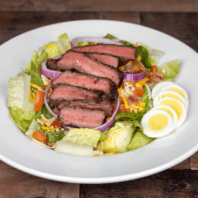 Roadhouse Chargrilled Steak Salad.